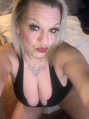 SexyLexy, 42  female escort, Flint