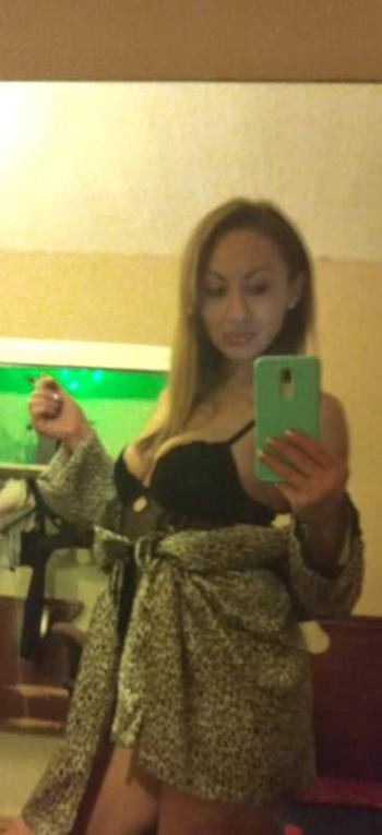 8108843716, female escort, Flint